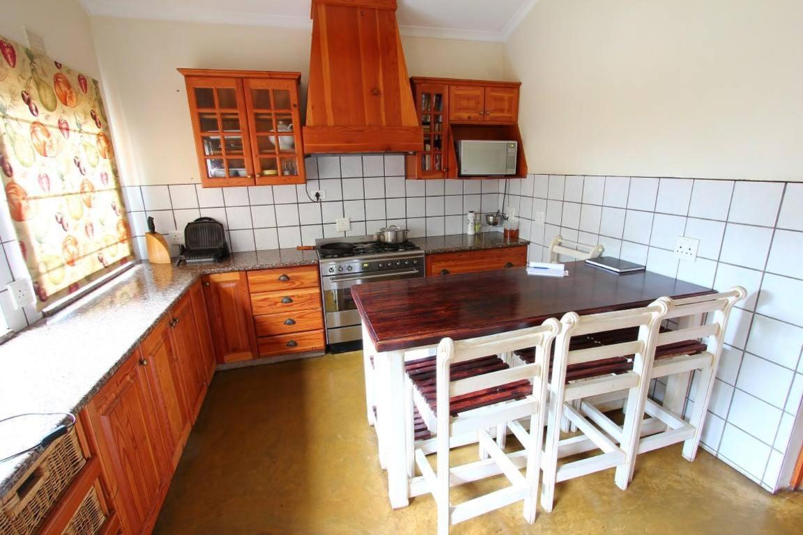 Figtree Lane Lodge Richards Bay Exterior photo